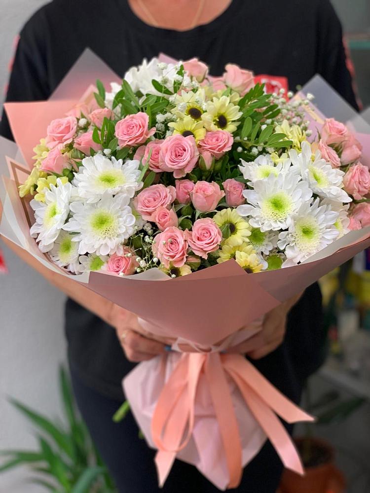 Букет цветов из: Розы и Хризантемы в Радищево