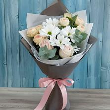 Букет цветов из:  Хризантемы и Розы в Радищево