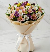 Букет цветов из:  Альстромерии в Радищево