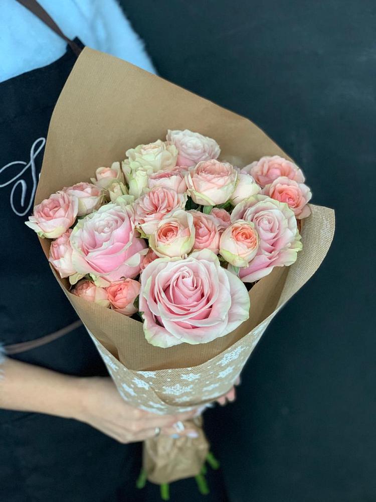 Букет цветов из: Хризантемы и Розы в Радищево