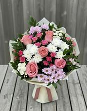 Букет цветов из:  Альстромерии, Гвоздики, Розы и Хризантемы в Радищево