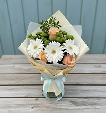 Букет цветов из:  Герберы, Розы и Хризантемы в Радищево