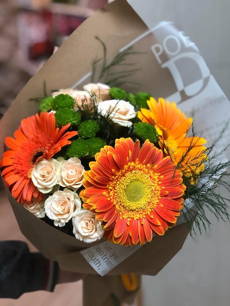 Букет цветов из: Герберы, Хризантемы и Розы в Радищево