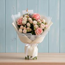 Букет цветов из:  Розы в Радищево
