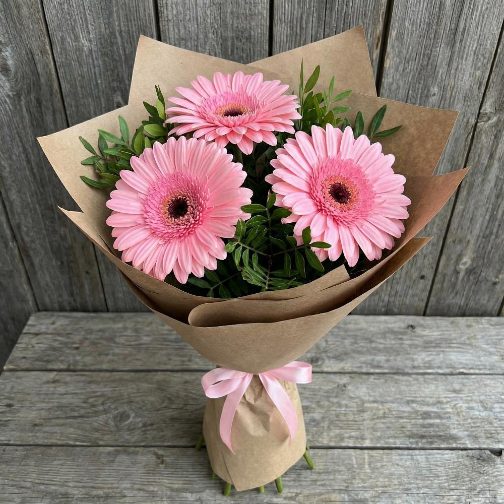 Букет цветов из: Герберы в Радищево